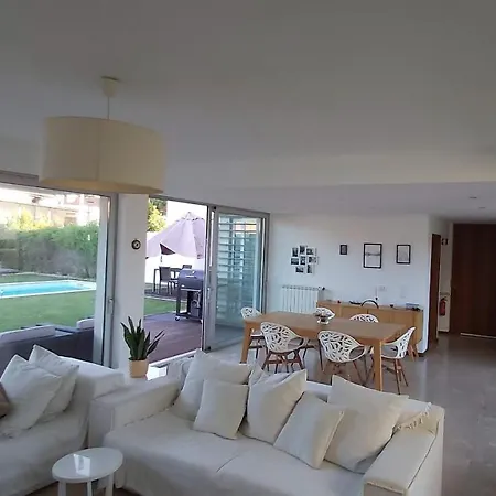 Meco Beach House Villa